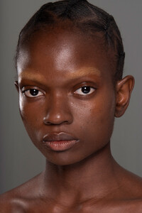 459575106_GucciSpring2020Backstage4iw8jzqdm-Ux.thumb.jpg.e71aa87b6b868d30f33ff0e5b7b05b8e.jpg