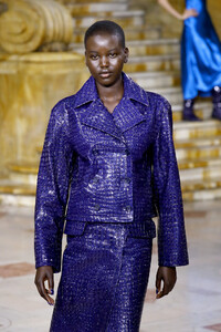 463370010_SiesMarjanRunwaySeptember2019NewYork_BhBeSt018Vx.thumb.jpg.0a81bb8c1fb3878a484dbb84291c3c3e.jpg