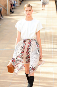 466000326_LongchampRunwaySeptember2019NewYorkFashionHYmCbuYFaOXx.thumb.jpg.057a68cbb53a87ba8959eb1f06b6f11e.jpg
