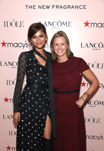 Zendaya+Coleman+Lanc+Ambassador+Zendaya+Celebrates+4d2Macsjh5_x.jpg