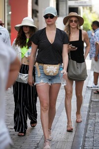       kat040919BZNimage121.jpg