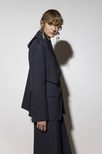 548574389_3.1PhillipLimSpring2020BackstagedraxrdKHDSxx.thumb.jpg.880915a794dba39f7ed1f2f26f445833.jpg