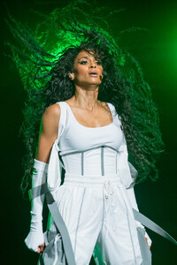 Ciara+Performs+At+The+Wiltern+-HTbL0QU-Ztx.jpg