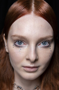 629915558_ILovePrettySpring2020Backstage7nmh8zWVh2wx.thumb.jpg.ef177916de871695b758eacbc05334a5.jpg