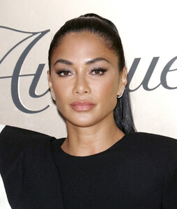 Nicole+Scherzinger+Vanity+Fair+2019+Best+Dressed+6igBAkAEPvBx.jpg