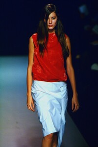 682241433_martine-sitbon-ss-1999(2).thumb.jpg.bdca5c76907fa201f5dcfa18005e87f9.jpg