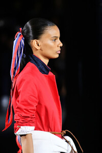 708737420_RagBoneRunwaySeptember2019NewYorkFashion-ktBvWcPwxIx.thumb.jpg.9beabdb59cad1e29d67156cba964f44f.jpg