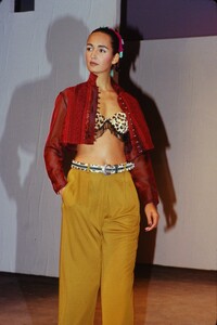 710328711_rifat-ozbek-ss-1989(1).thumb.jpg.97976b74ee75f091b208425fa9a31b79.jpg