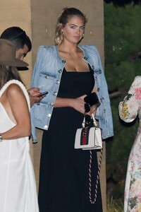       kat160919BZNimage1.jpg