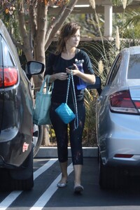       zoe170919BZNimage5.jpg