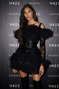 Cindy+Bruna+Souraya+x+Vogue+Arabia+Dinner+L-N6jWZKSShx.jpg