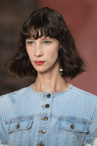 752174338_UllaJohnsonSpring2020DetailsJL6Qwnyh-nCx.thumb.jpg.39dbfd52f8ae87a313b1cf1f08a4a4cb.jpg