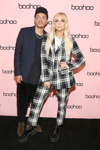 Ashlee+Simpson+boohoo+Celebrates+NYFW+boohoo+zCgPfIeJ2g_x.jpg