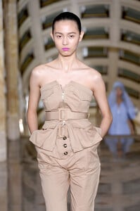 836083945_SelfPortraitRunwaySeptember2019NewYork0HRxE2DjpmKx.thumb.jpg.67ea207ef21d2e4814f6717634eae576.jpg