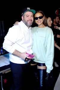 Irina+Shayk+Brandon+Maxwell+Front+Row+September+TfNrDzPS3cPx.jpg