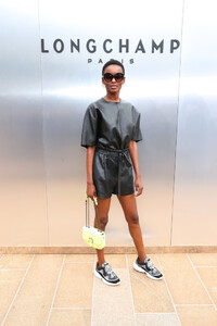 Flaviana+Matata+Longchamp+SS20+Runway+Show+Uq-Mb71kZ-Px.jpg