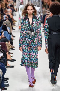 Giselle Norman Paco Rabanne Spring 2020 RTW PFW 1.jpg