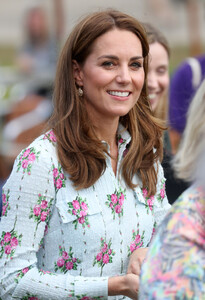 Kate+Middleton+Duchess+Cambridge+Attends+Back+puQUtr-pl7px.jpg