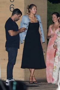       kat160919BZNimage5.jpg