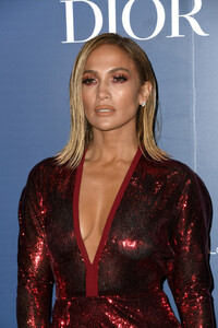 Jennifer+Lopez+HFPA+THR+TIFF+PARTY+Arrivals+9vGMtURZvOYx.jpg