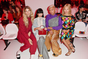 Tina+Leung+Gucci+Front+Row+Milan+Fashion+Week+9Vsp0vRNXbqx.jpg