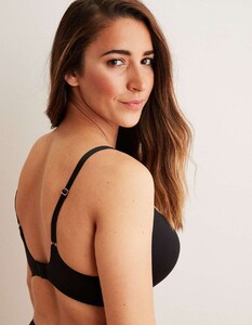 Aly-Raisman-for-Aerie-x-Aly-Collection-2019-05.thumb.jpg.9779e650f8a946215363a5cfcad08a36.jpg