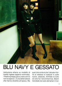 Campus_Meisel_Vogue_Italia_March_1994_10.thumb.png.93a8d192319b82f148662756ab456f32.png