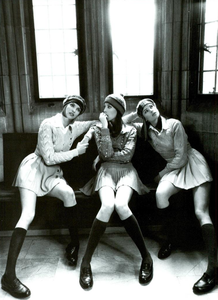 Campus_Meisel_Vogue_Italia_March_1994_14.thumb.png.72cf37b68b9b548bc98659bf1fd27a63.png