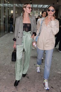 Candice-Swanepoel-and-Doutzen-Kroes---Leaving-Max-Mara-Show-17-586x879.jpg