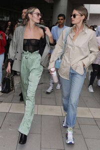 Candice-Swanepoel-and-Doutzen-Kroes---Leaving-Max-Mara-Show-31-586x879.jpg