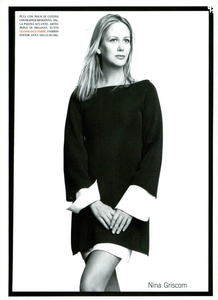 Donne_Watson_Vogue_Italia_March_1994_02.thumb.png.c119cff05d4b0bf85d0d8682752d46c3.png