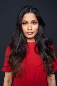 Freida-Pinto-2019-Tribeca-Film-Festival-portraits-016.jpg