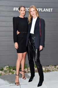 Holt-Renfrew-Knot-on-my-Planet-Doutzen-Kroes-and-Rianne-van-Rompaey.jpg