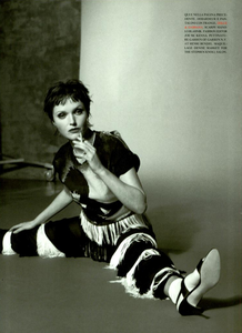 MR_Meisel_Vogue_Italia_March_1994_04.thumb.png.f2e1bd55e125dc1fae5b6fef9ced729f.png