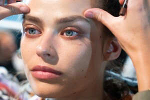 backstage-defile-missoni-printemps-ete-2020-milan-coulisses-9.thumb.jpg.173c5b3c8c2db8a79a55ae10674d9111.jpg