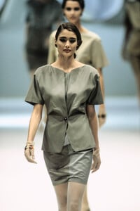 basile-ss-1991-1.thumb.jpg.2a555ca754f0db5c9f98b64520c4bdfc.jpg