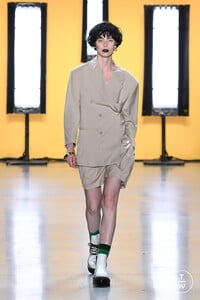 bfa-dirtypineapple-ss20-look12-e97cb5.thumb.jpg.ff09a3265e3c8257e9982b535f8bff8c.jpg