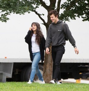 camila-cabello-and-shawn-mendes-out-in-toronto-09-04-2019-8.jpg
