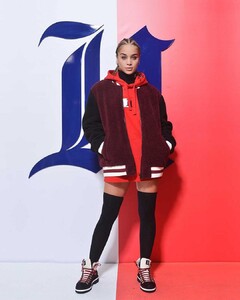 golden_barbie_70424516_2191474941153339_3354245069104326730_n.jpg