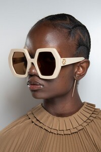 gucci-bks-c-rs20-8808-683x1024.thumb.jpg.6f0f9ba066a609be5da15246fc65643b.jpg