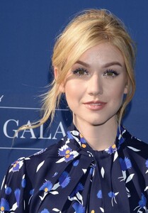 katherine-mcnamara-2019-blue-diamond-foundation-in-la-14_thumbnail.jpg