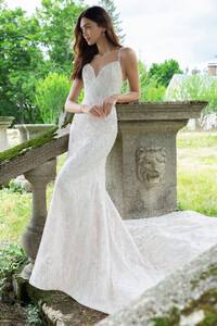 lazaro-bridal-fall-2018-style-3857-elisa_3.jpg