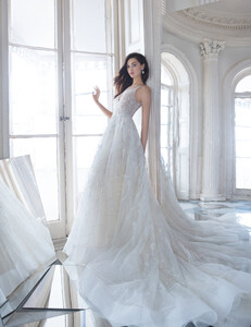 lazaro-bridal-spring-2018-style-3805_17.jpg