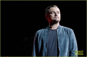 leonardo-dicaprio-natalie-portman-global-citizen-festival-11.jpg