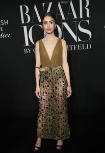 lily-collins-2019-harper-s-bazaar-icons-party-in-ny-8.jpg