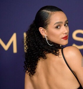 nathalie-emmanuel-2019-emmy-awards-3.thumb.jpg.41f6961b46598fc6651d2858a3e2abde.jpg