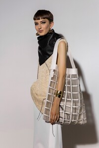 phillip-lim-bks-m-rs20-8723.thumb.jpg.0ac529fd5b580ccad02d45412df62789.jpg