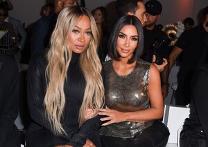 picturepub-kim-kardashian-030.jpg