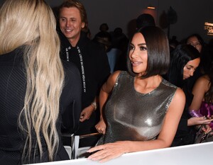picturepub-kim-kardashian-033.jpg