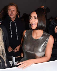 picturepub-kim-kardashian-036.jpg